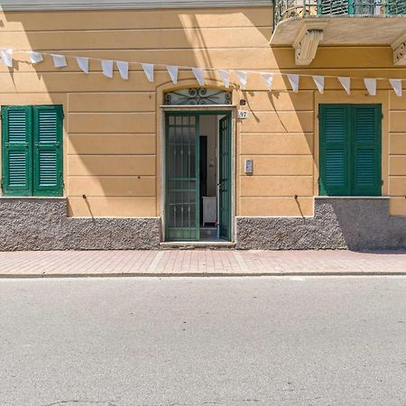 Апартаменты Rapallo Seaside Dream! Lovely Studio Экстерьер фото