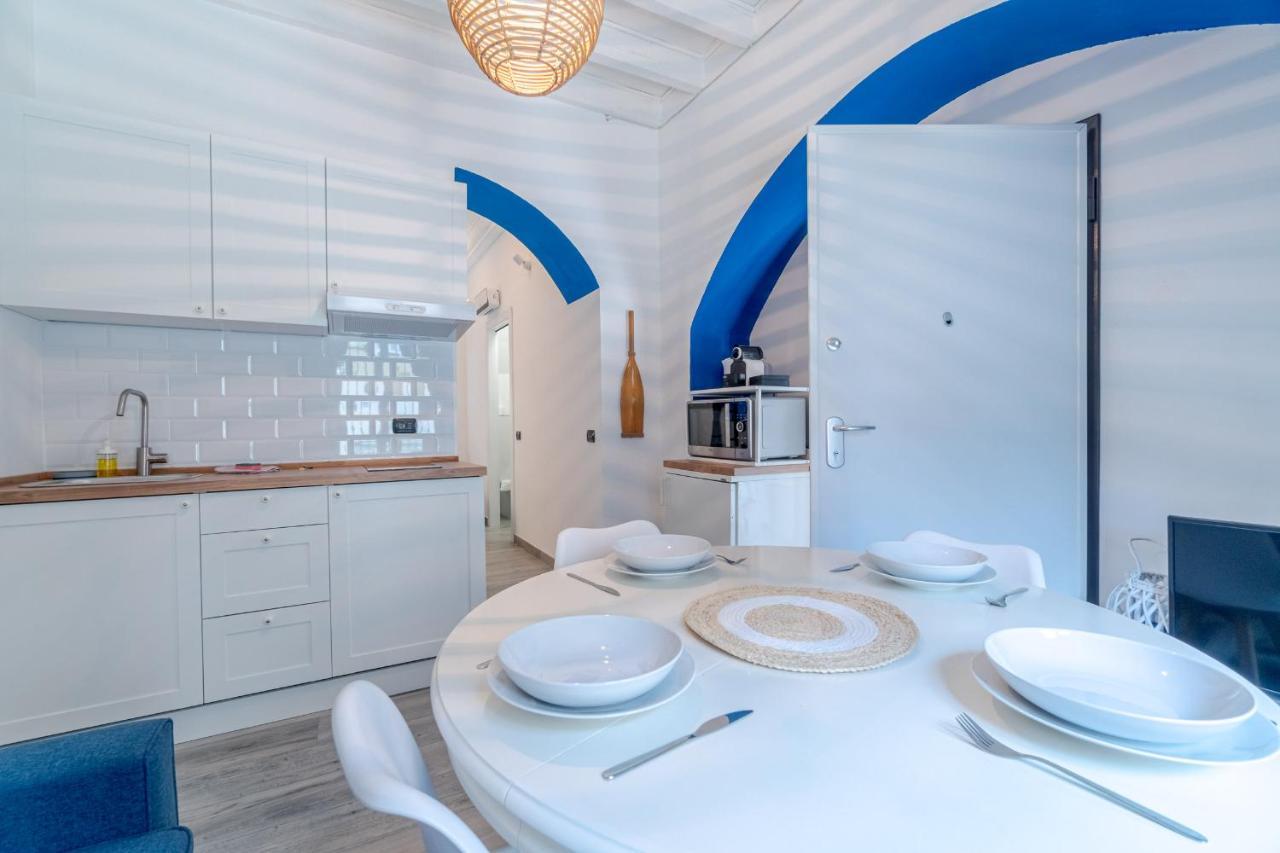 Апартаменты Rapallo Seaside Dream! Lovely Studio Экстерьер фото